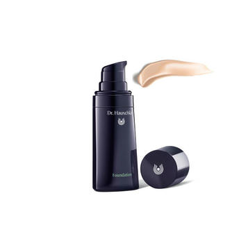 Dr.Hauschka Make-up Mallow Крем тональный для лица 01 макадамия (Foundation 01 macadamia)